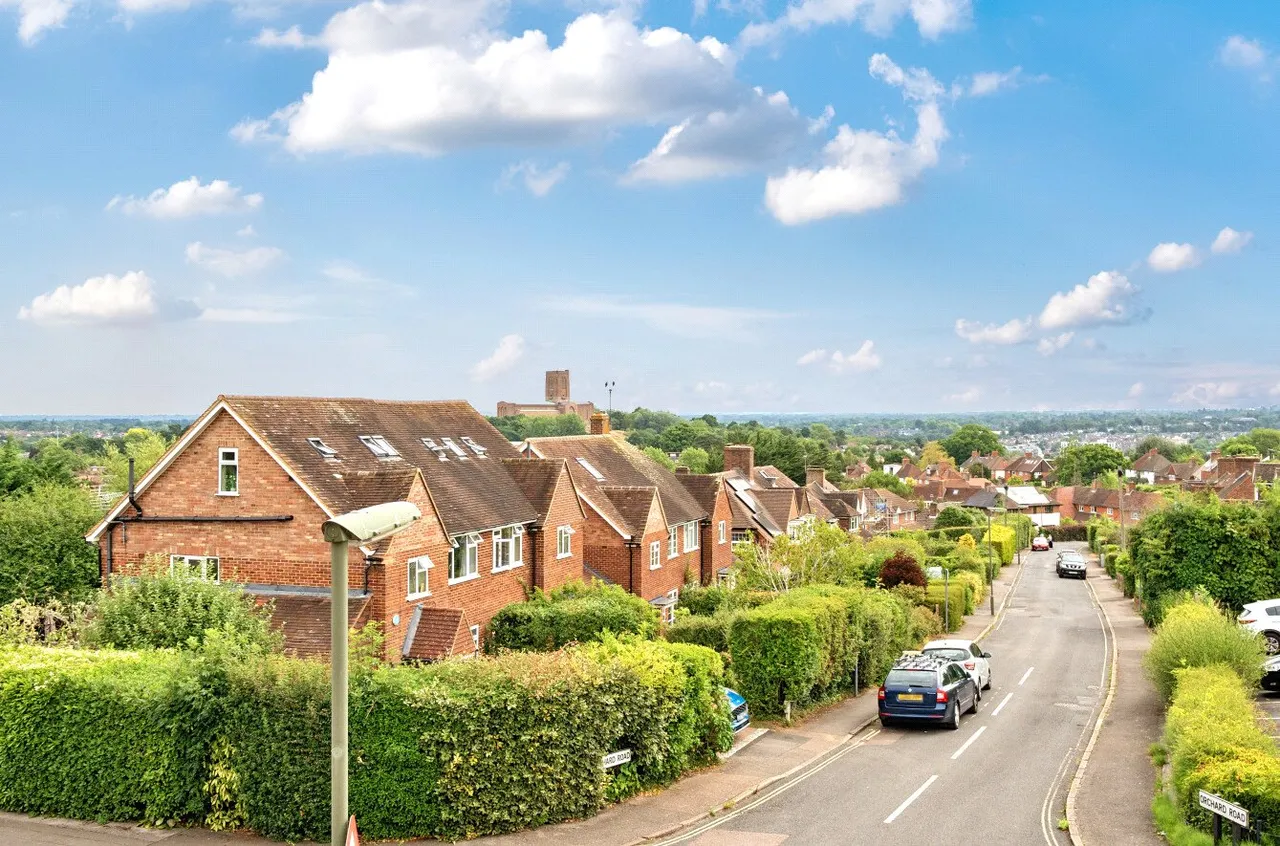 Wilderness Road, Guildford, GU2, photo 12