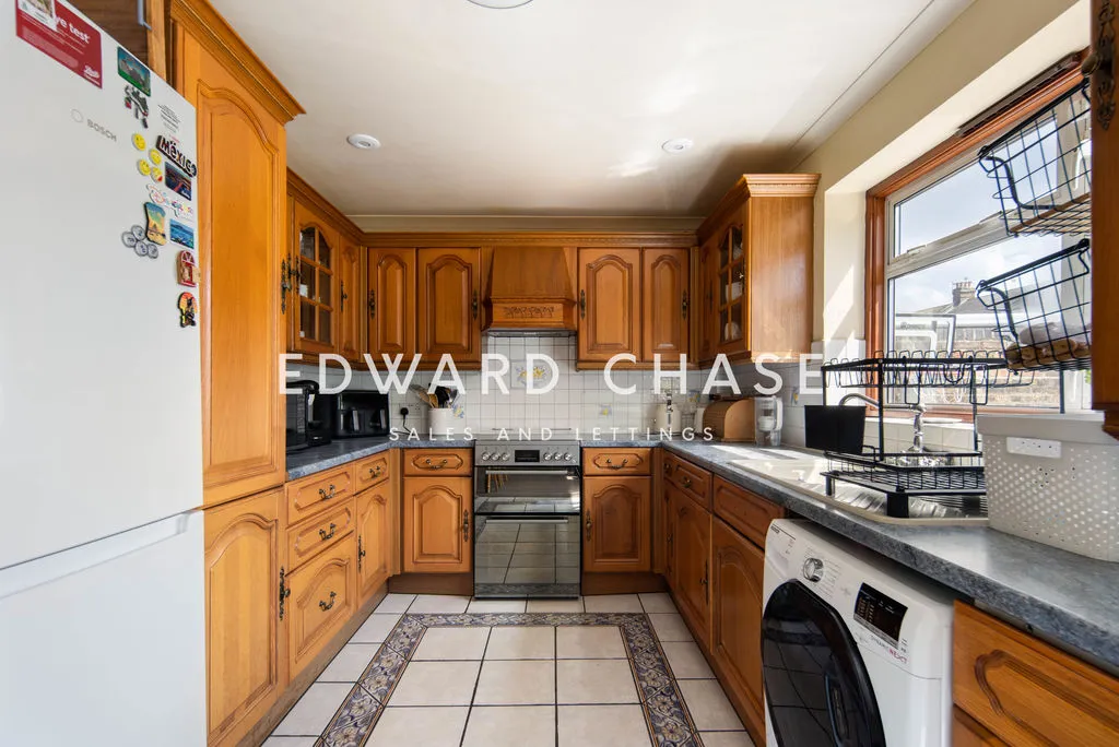 Kingswood Road, Ilford, IG3, photo 8