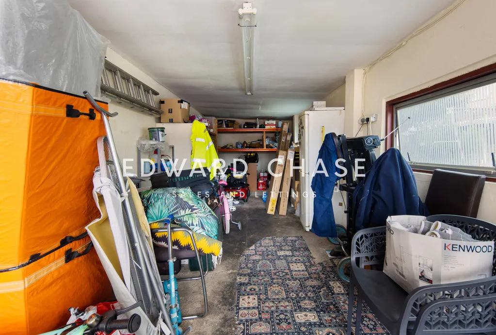 Kingswood Road, Ilford, IG3, photo 12