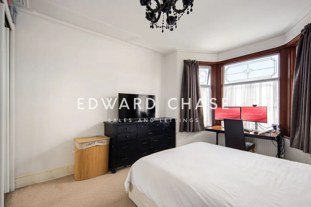 Kingswood Road, Ilford, IG3, photo 18