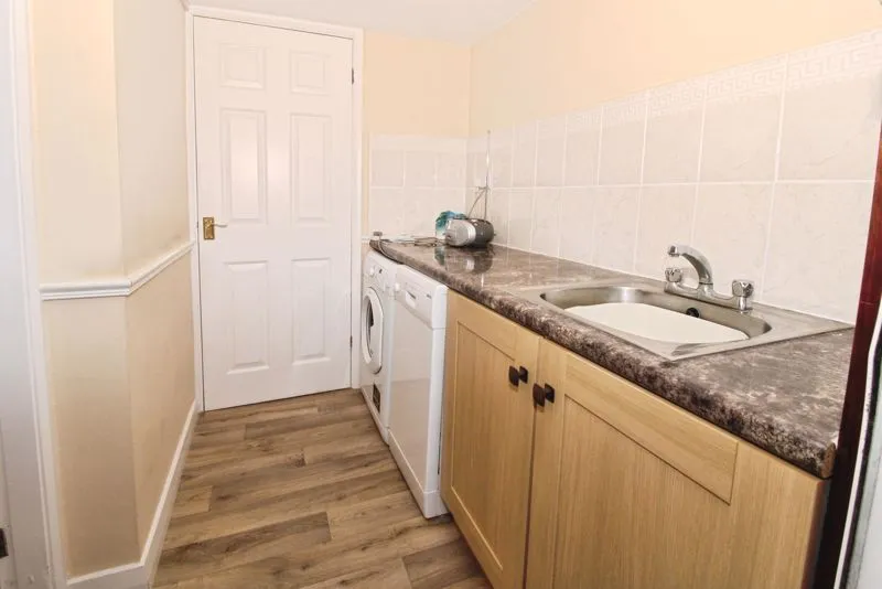 Wood End Way, Walsall, WS9, photo 7