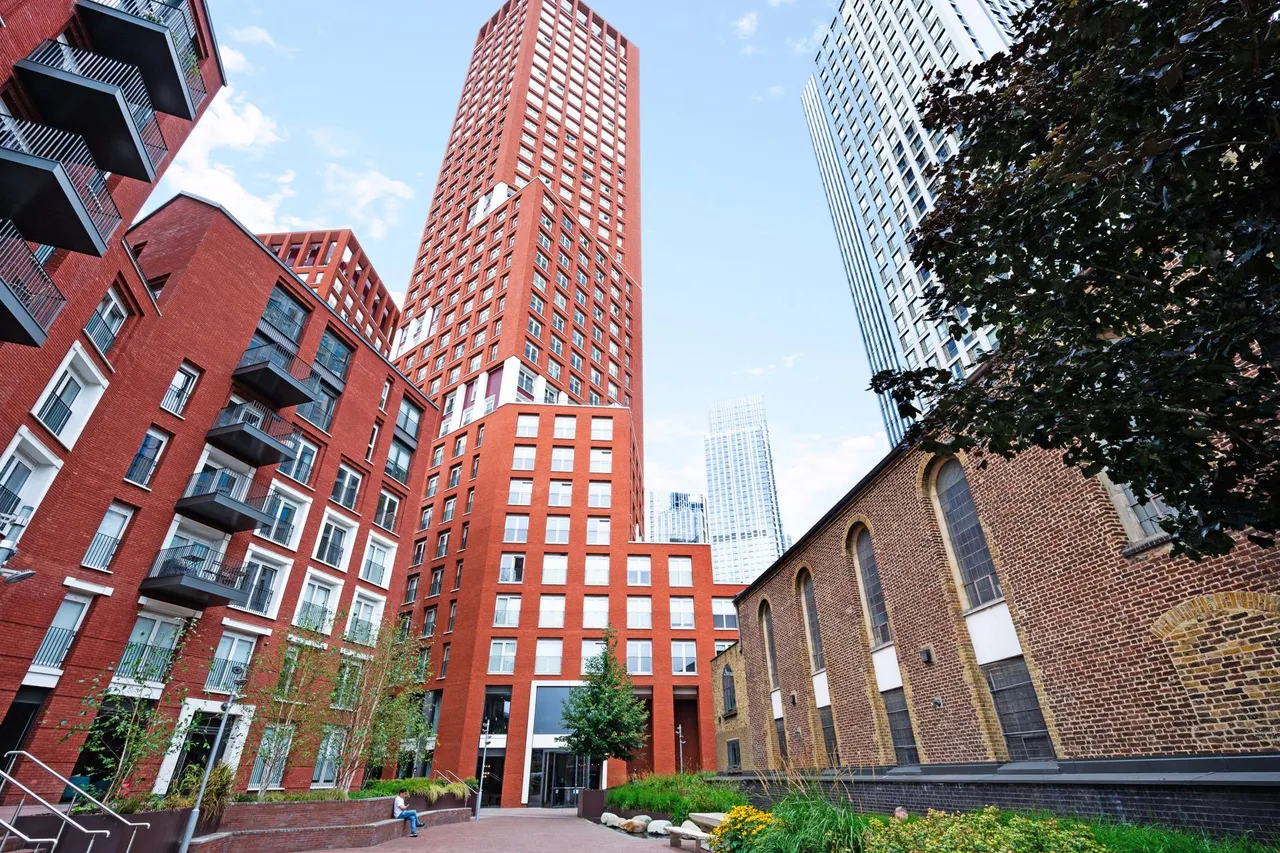 Exchange Gardens, London, SW8, photo 8