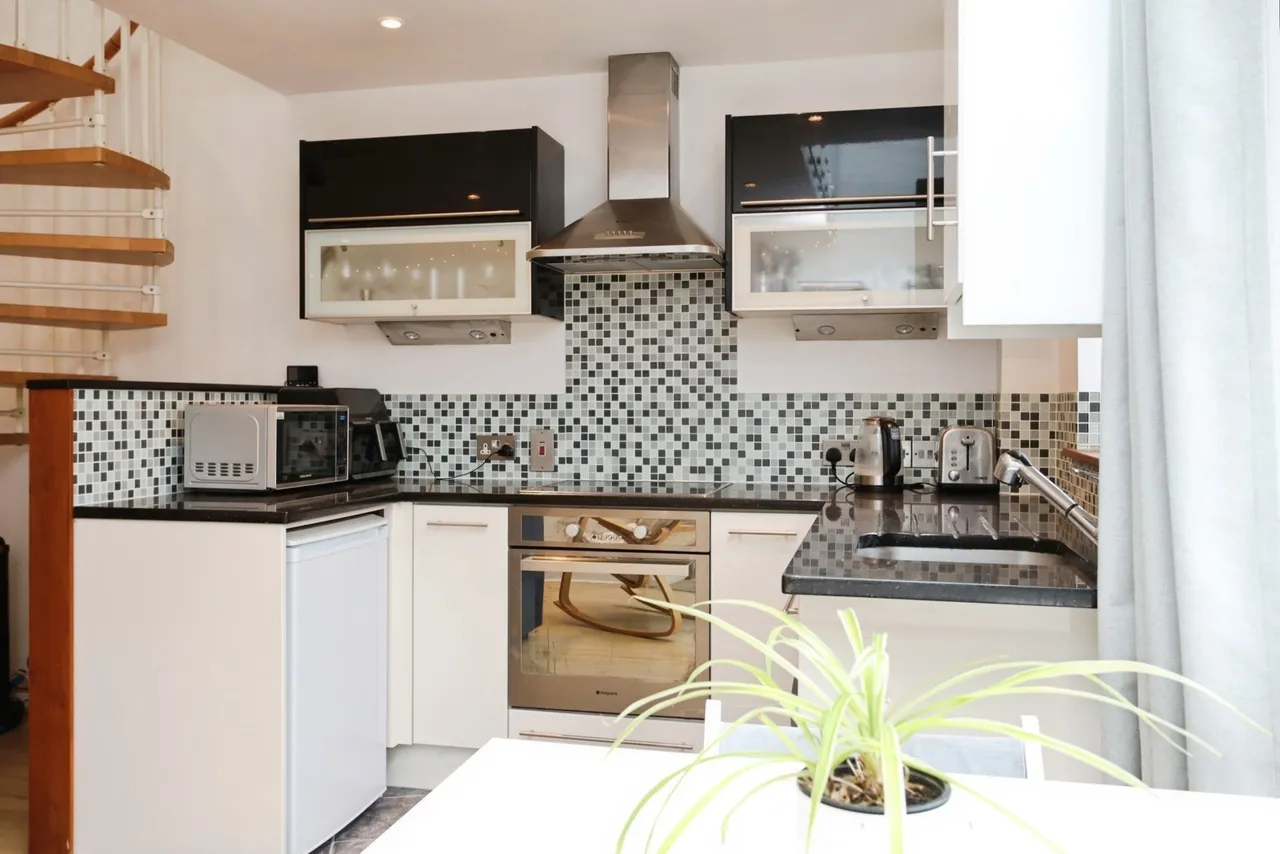 Priory Road, Tonbridge, TN9, photo 16