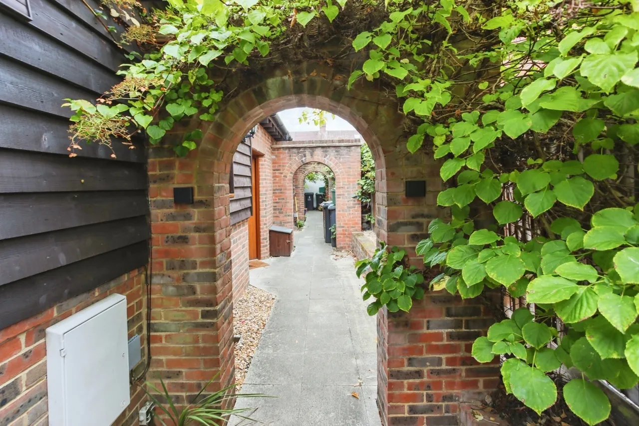Priory Road, Tonbridge, TN9, photo 11