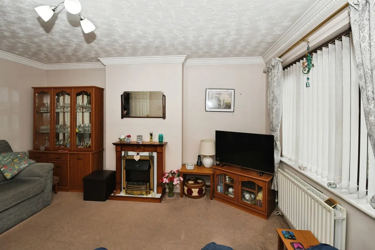 Meadowlake Close, Lincoln, Lincolnshire, LN6, photo 6