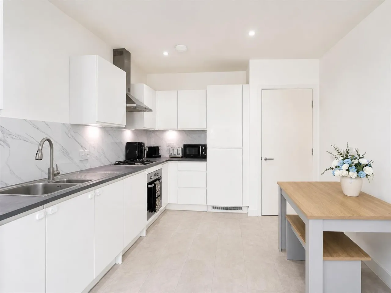 2 bed house for sale, Terraced For SaleLockwood Road, Southall, UB2