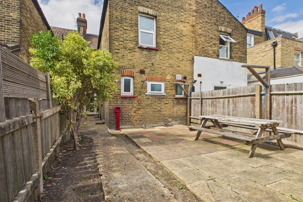 London, SW16 6JX, photo 3