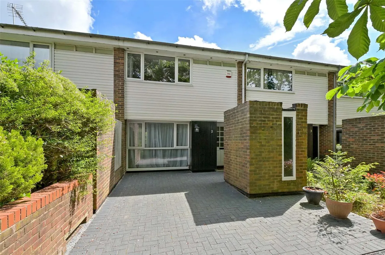 Hawkesworth Close, Northwood, HA6 2FT, photo 9