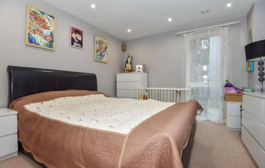 Railway Terrace, Slough, SL2, photo 4