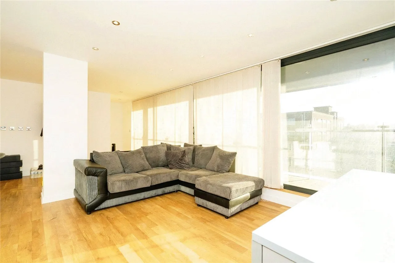 Geoffrey Watling Way, Norwich, Norfolk, NR1, photo 6