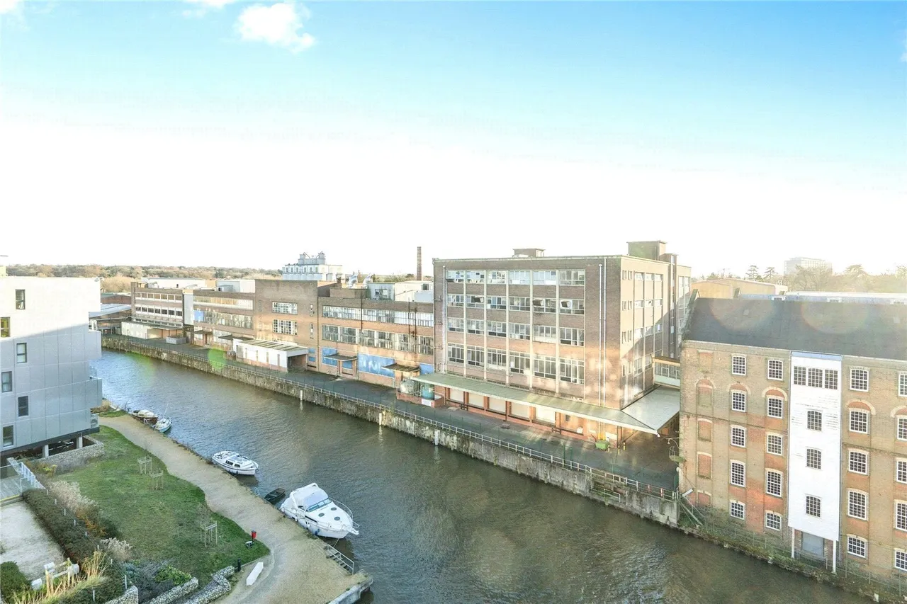Geoffrey Watling Way, Norwich, Norfolk, NR1, photo 14