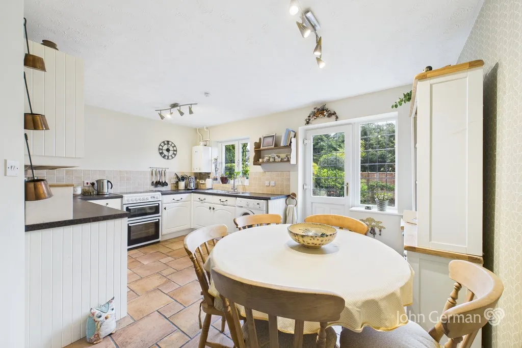 Lingfield Road, Branston, photo 3