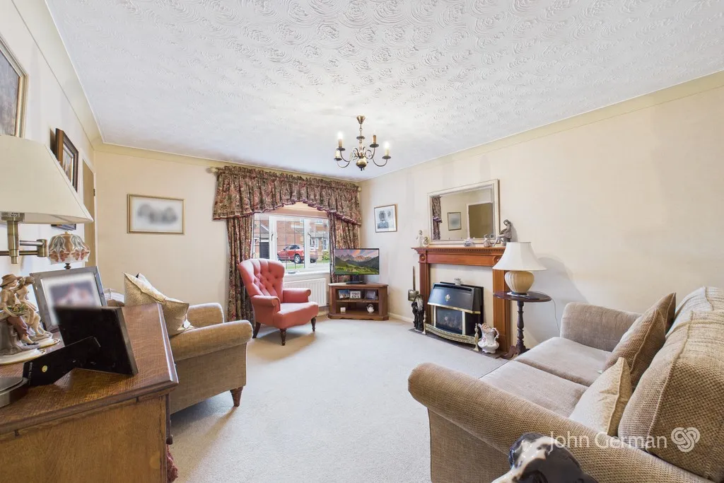 Lingfield Road, Branston, photo 6