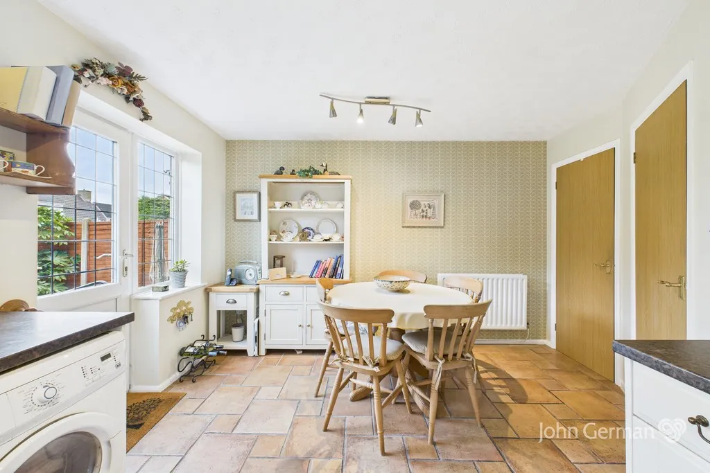 Lingfield Road, Branston, photo 4