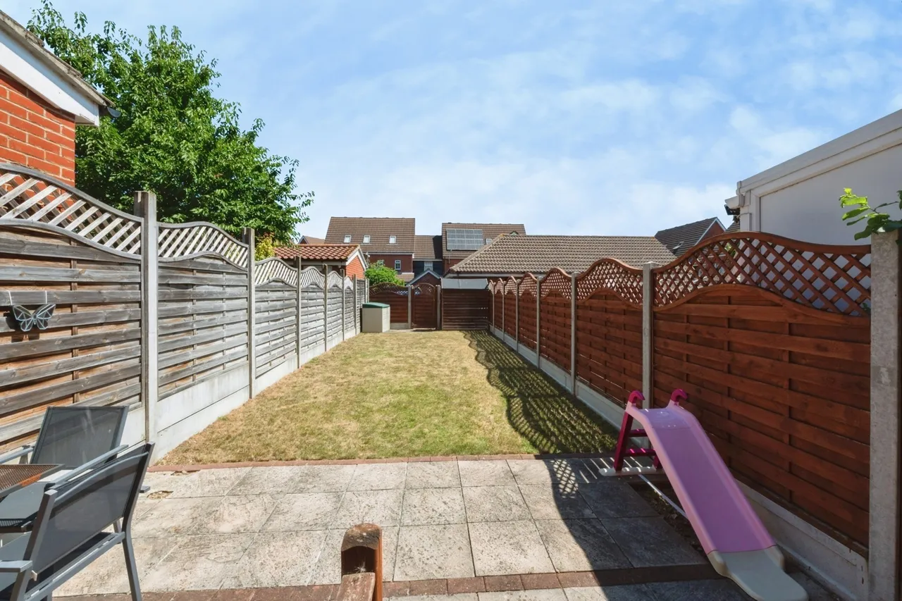 Hedingham Road, Chafford Hundred, Grays, Essex, RM16, photo 13