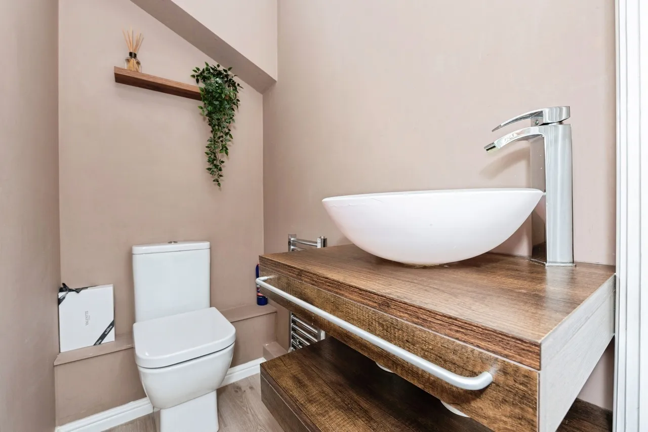 Hedingham Road, Chafford Hundred, Grays, Essex, RM16, photo 6