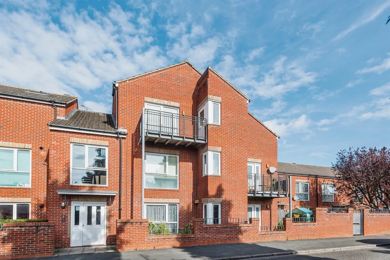 Benouville Close, Oxford, OX4, photo 11