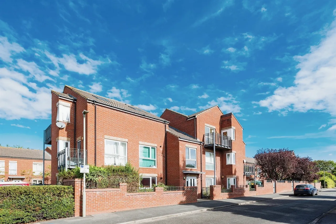 Benouville Close, Oxford, OX4, photo 15
