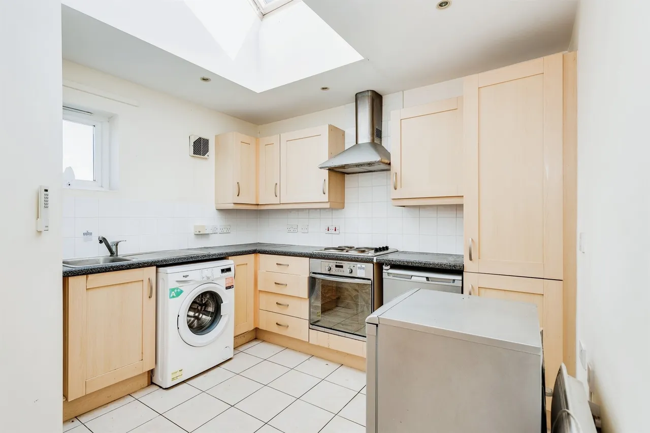 Benouville Close, Oxford, OX4, photo 2