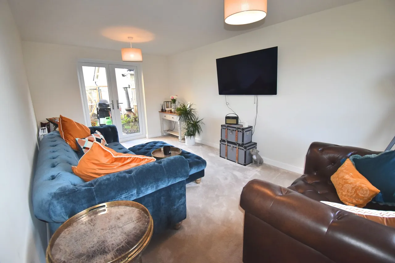 Taxhall Road, High Peak, photo 4