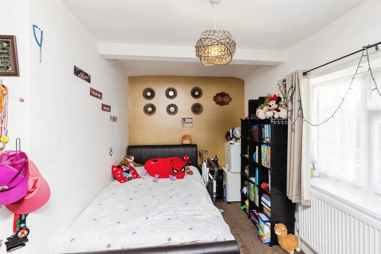 Charles Avenue, Bradford, photo 9