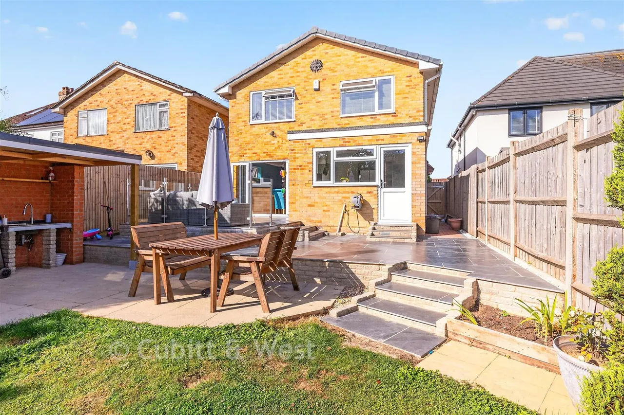 Hulbert Road, Havant, PO9, photo 4