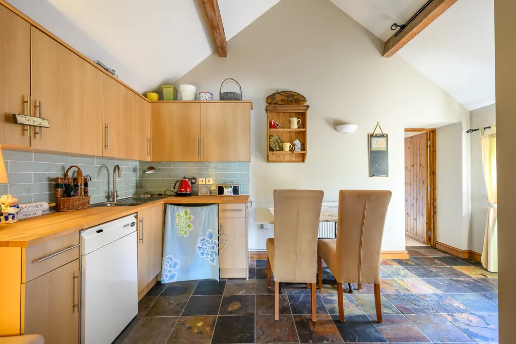 Hills Barn, Peatswood, photo 27