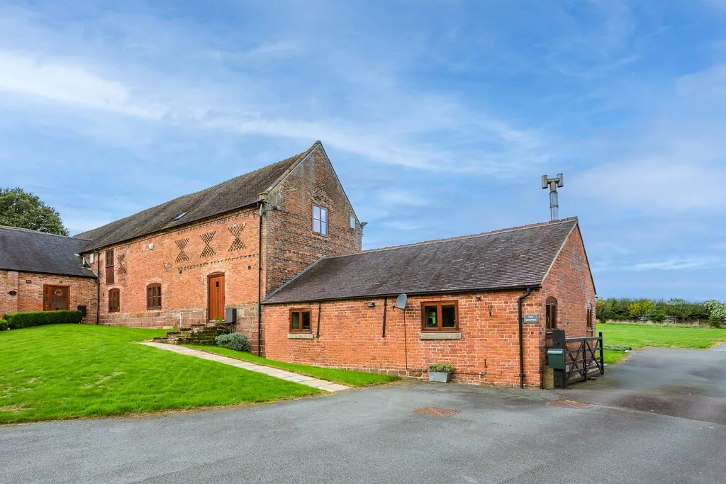 Hills Barn, Peatswood, photo 34