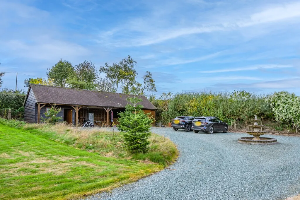 Hills Barn, Peatswood, photo 32