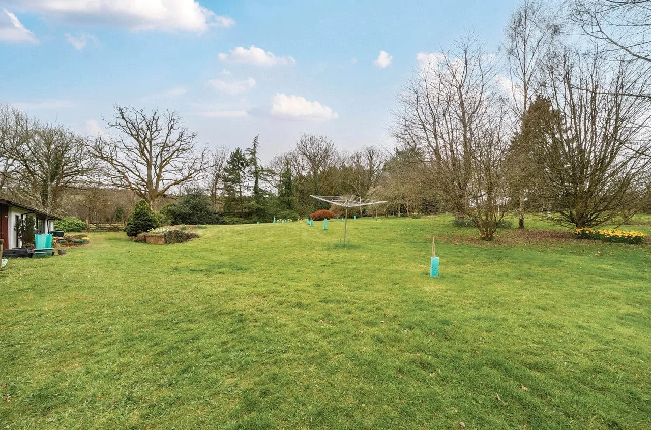 Llanynis, Builth Wells, Powys, LD2 3HH, photo 25