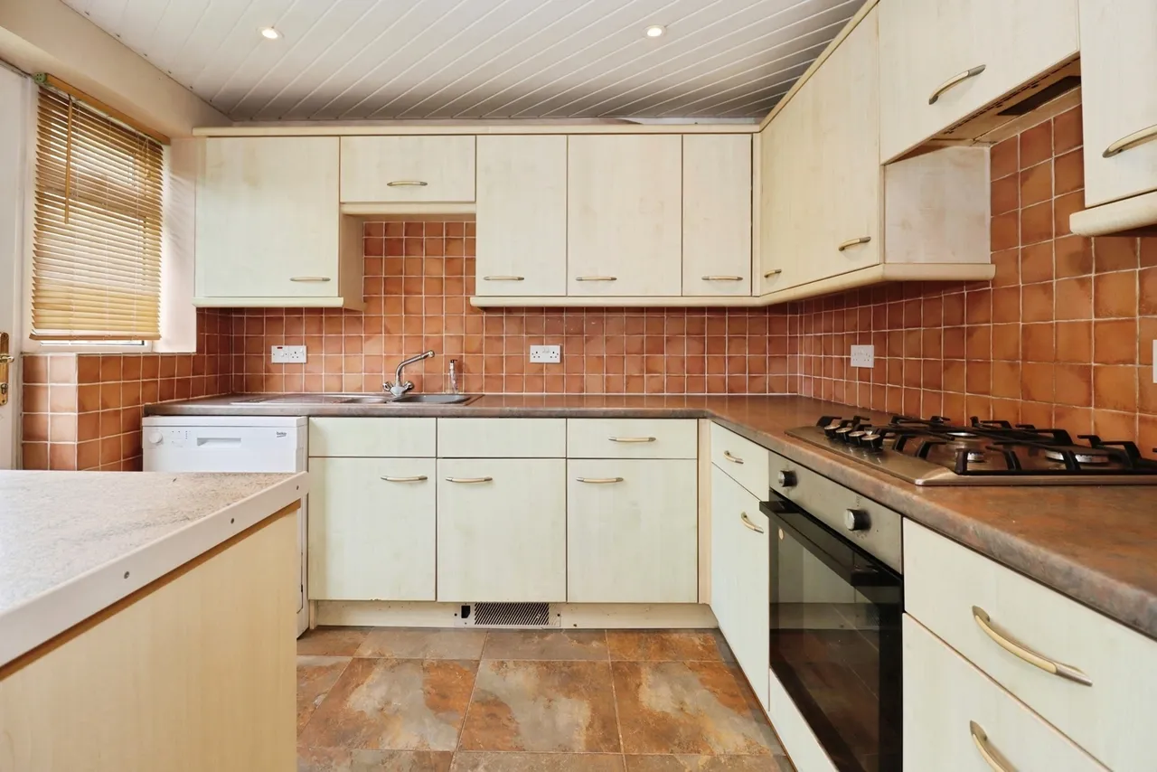 The Laurels, Mangotsfield, BS16, photo 4