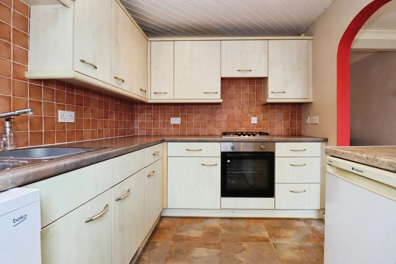The Laurels, Mangotsfield, BS16, photo 13