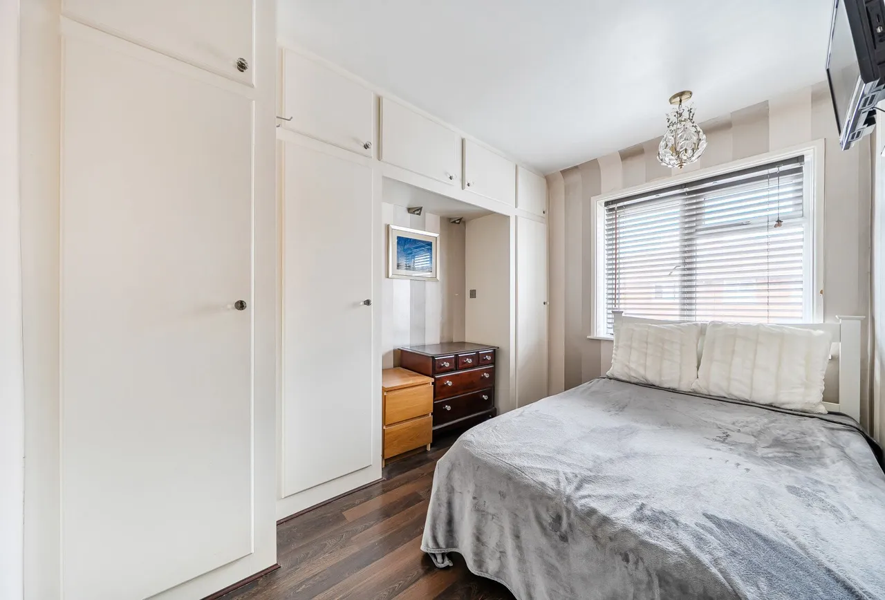 Peterborough Road, Carshalton, SM5 1EE, photo 6