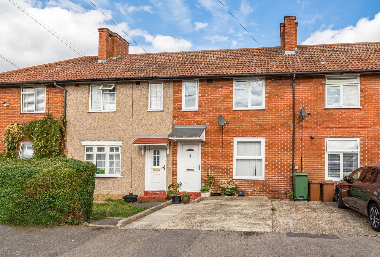 Peterborough Road, Carshalton, SM5 1EE, photo 2