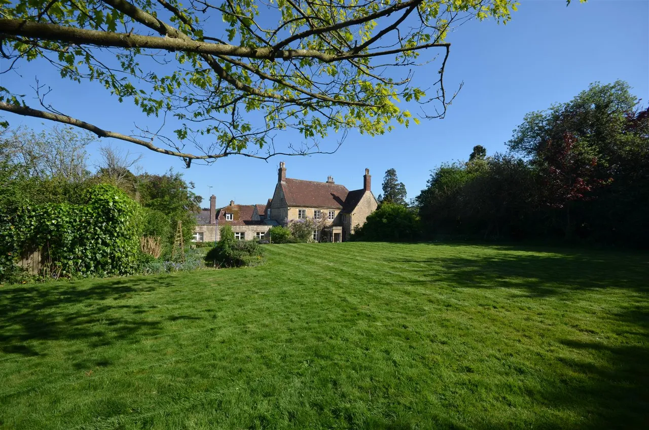 7 bed house for sale, Penny Street, Sturminster Newton