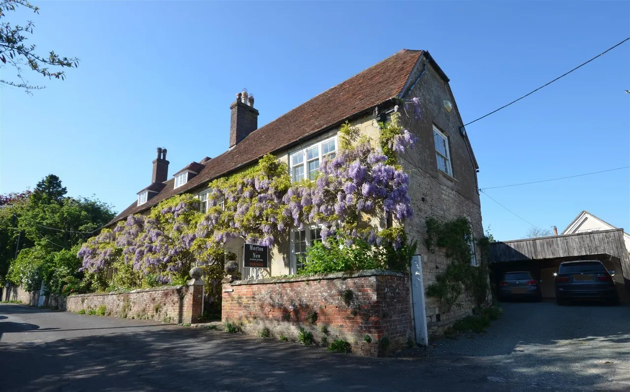 Penny Street, Sturminster Newton, photo 11