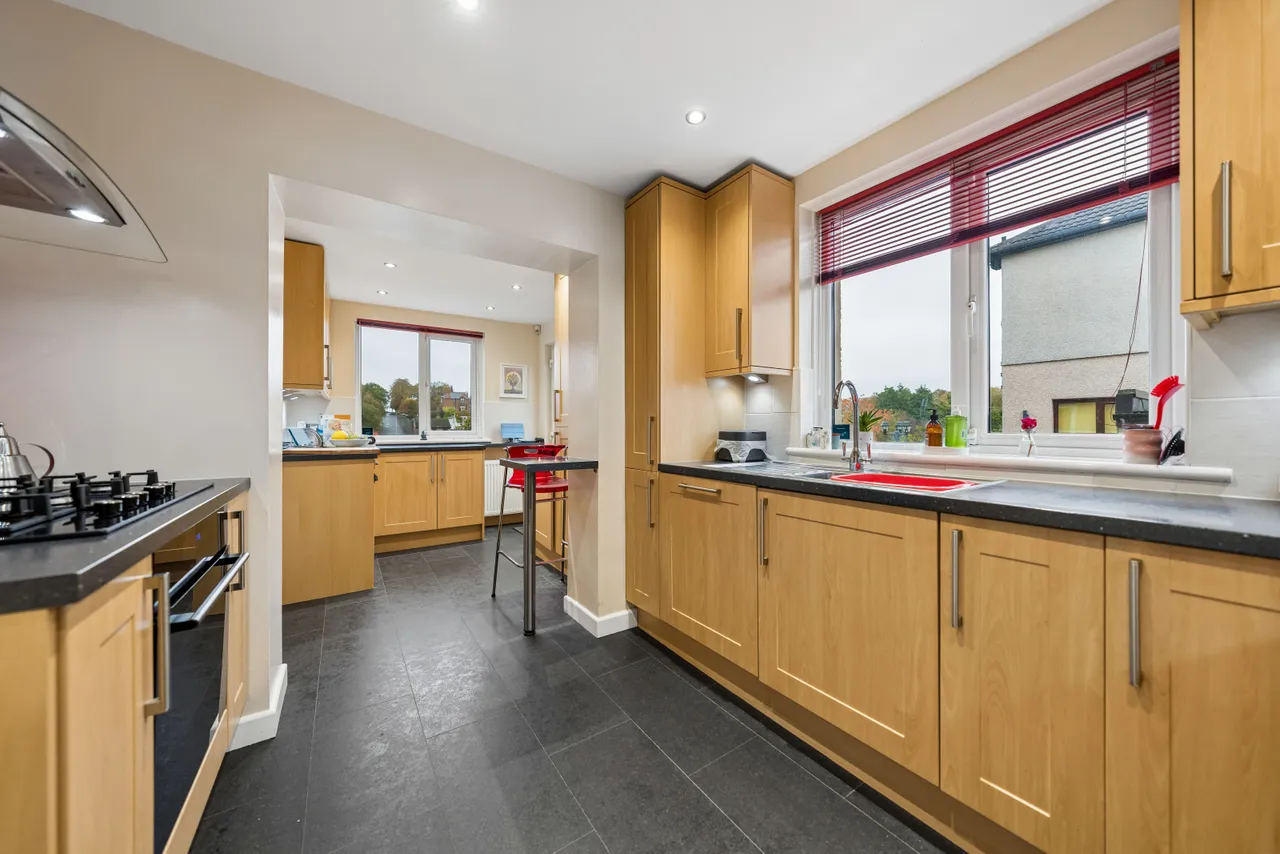 Terregles Avenue, Pollokshields, G41, photo 8