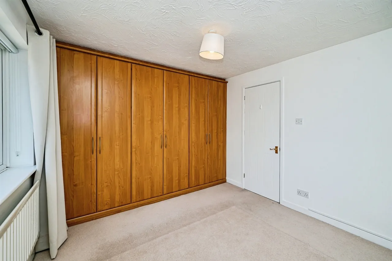 Friarscroft Way, Aylesbury, HP20, photo 13