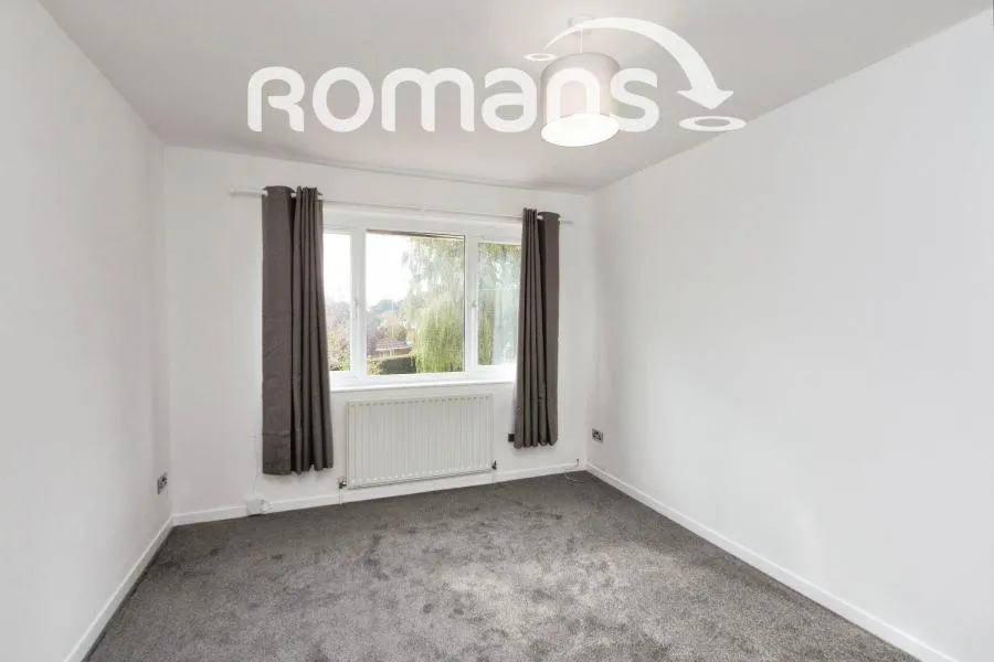 Lynn Way, Farnborough, GU14, photo 12