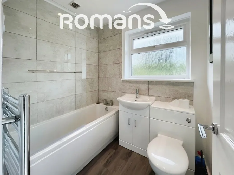 Lynn Way, Farnborough, GU14, photo 13