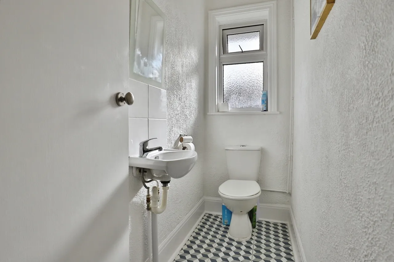St. Ledgers Place, Queens Park, BH8, photo 12