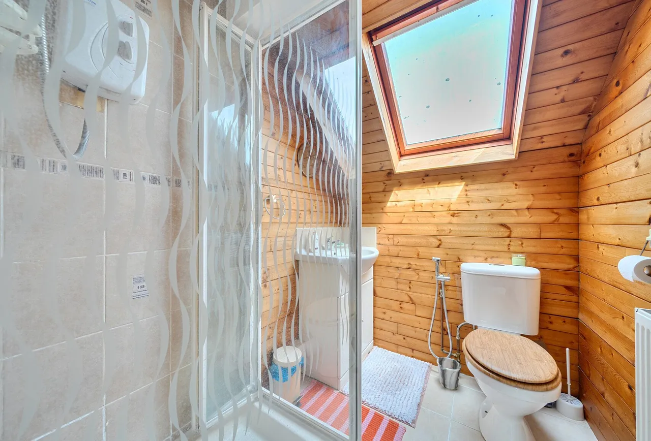 Rose Glen, London, NW9 0JS, photo 13