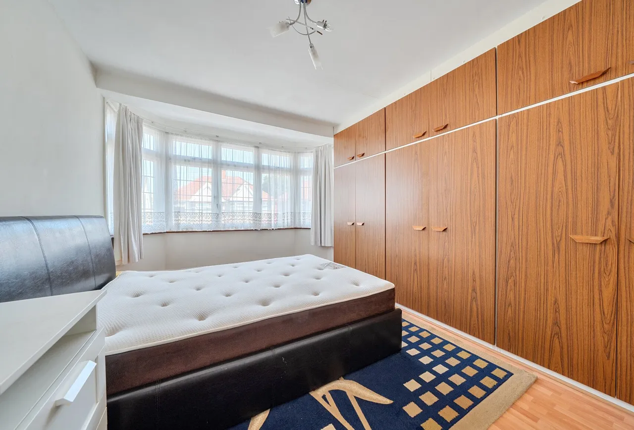 Rose Glen, London, NW9 0JS, photo 5