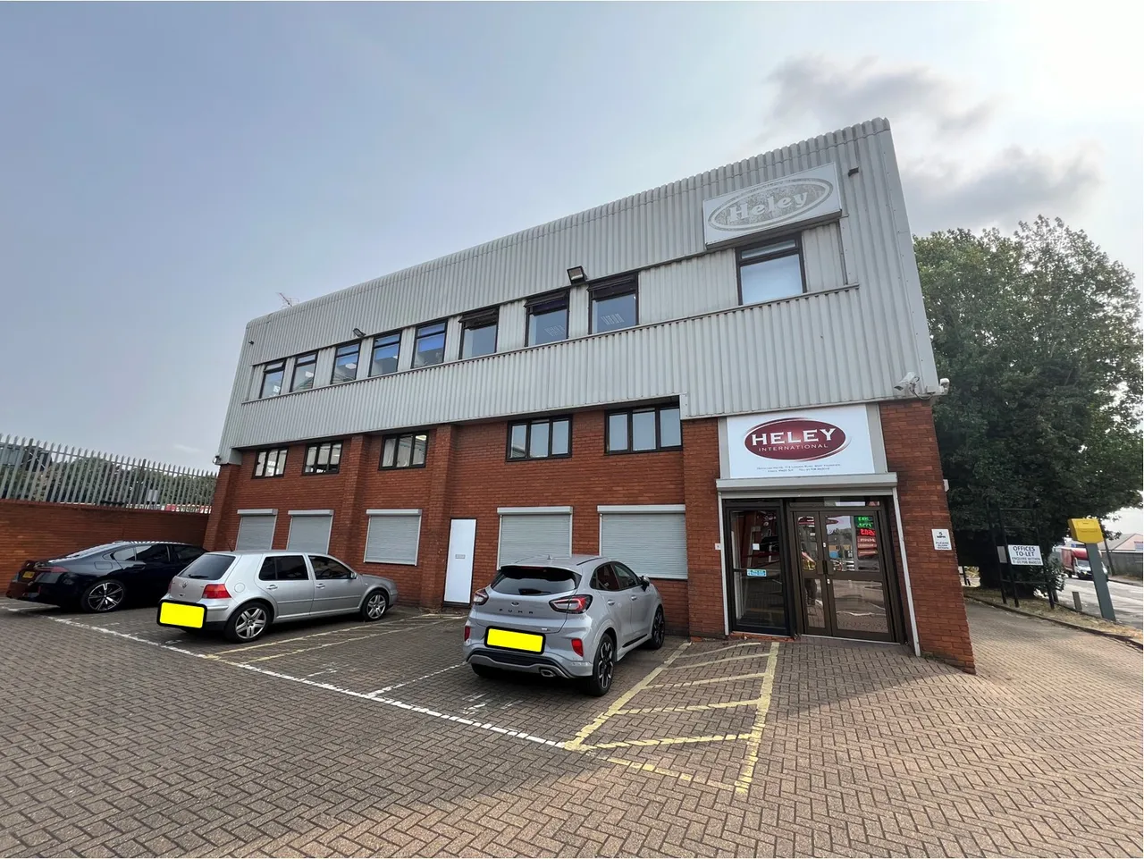 office to rent, London Road, Grays, RM20