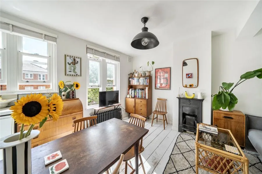 Peckett Square, Highbury Grange, N5, photo 5