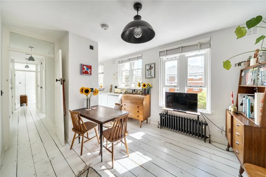 Peckett Square, Highbury Grange, N5, photo 4