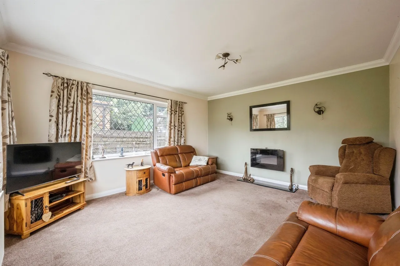 Normanby Road, Thealby, Scunthorpe, photo 3