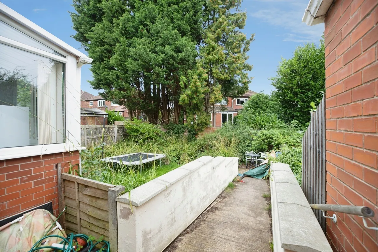 Thatch Leach Lane, Whitefield, M45, photo 18