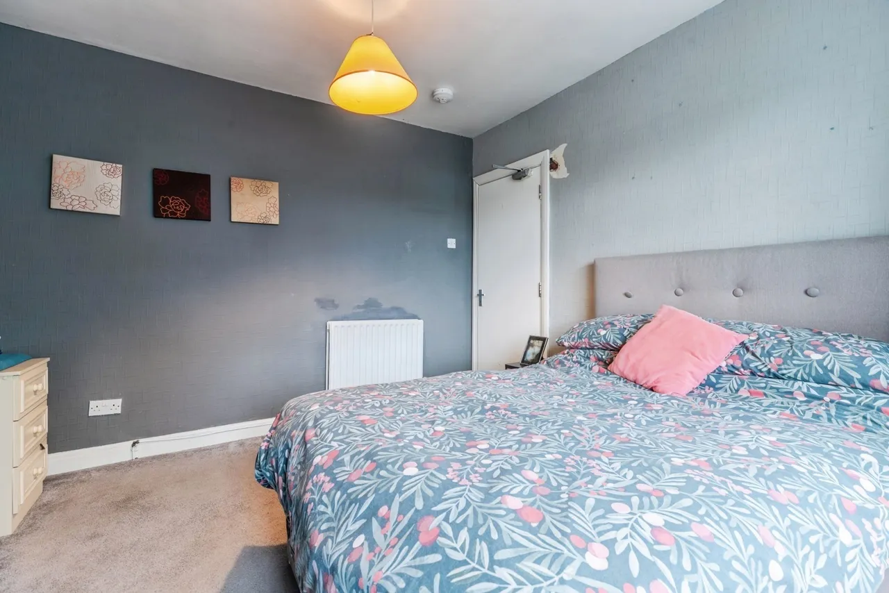 Thatch Leach Lane, Whitefield, M45, photo 12