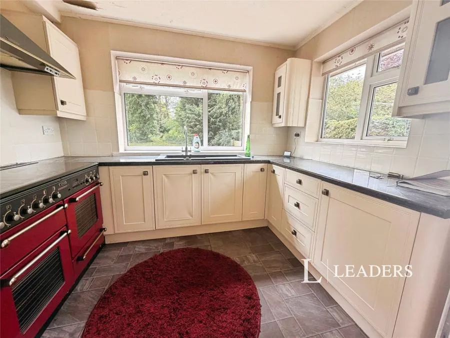 Eakring Road, Mansfield, NG18, photo 9